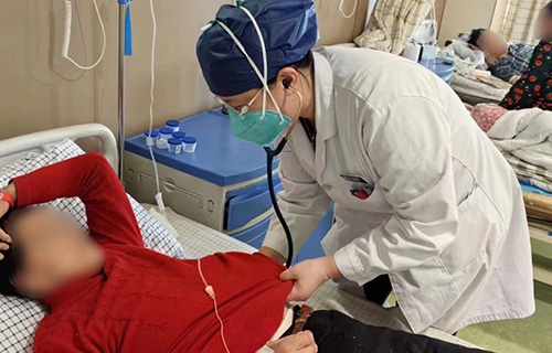 一面锦旗见证暖心医疗，精湛医术守护患者健康！