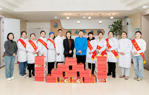 学雷锋、践使命，红医义诊来到德尚养老院！