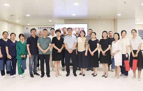 91传媒
召开拥军优属座谈会