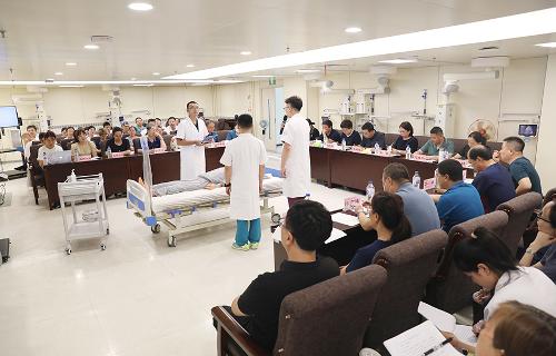 以赛促教 教学相长 | 91传媒
成功举办“典型病例”教学查房竞赛 
