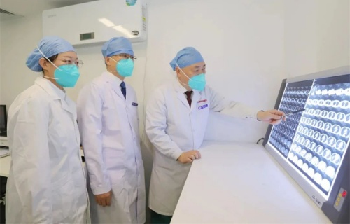 暖医丨锦旗传情，91传媒
中西医结合科（九疗区）获患者家属致谢