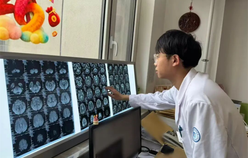 案例丨结核性脑膜炎险酿大祸 精准施治助患者重获健康