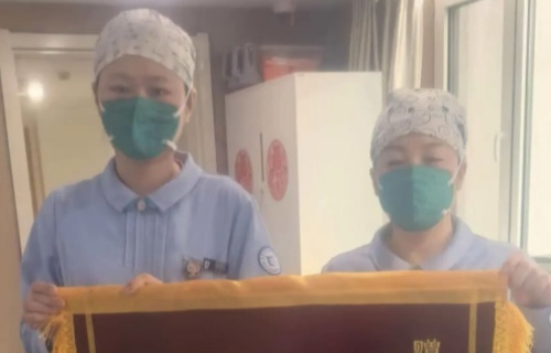 门诊故事箱丨护佑微光！我们陪他跨过自卑的坎