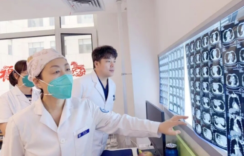名医·“传”承丨周明广：沉心二十四载，以精准诊疗筑牢呼吸防线
